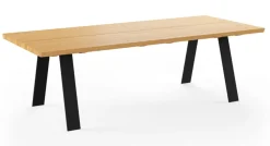 Plank Table / GM 3200 by Nissen & Gehl