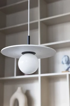 PLUTO LITTLE Alba White