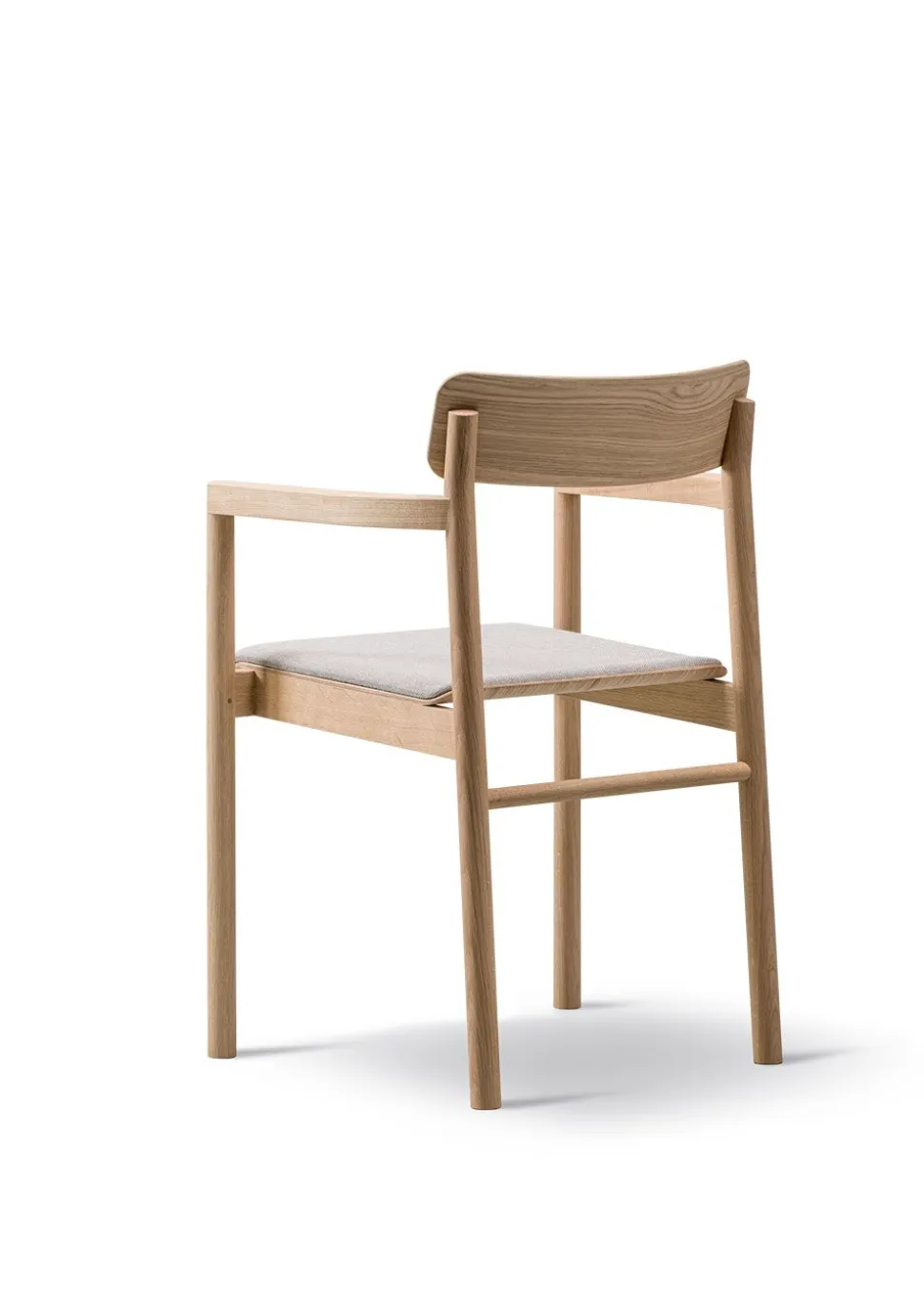 Post Chair 3446 by Cecilie Manz