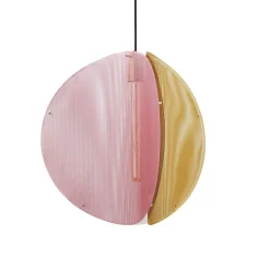 PROXIMA / By Meike Harde