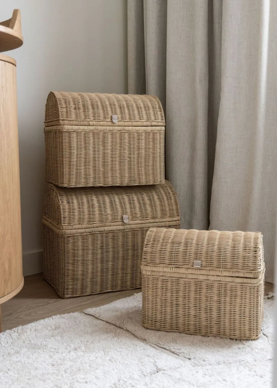 Raffia storage basket set