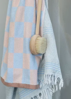 RETRO Bath Towel