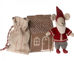 Santa mouse