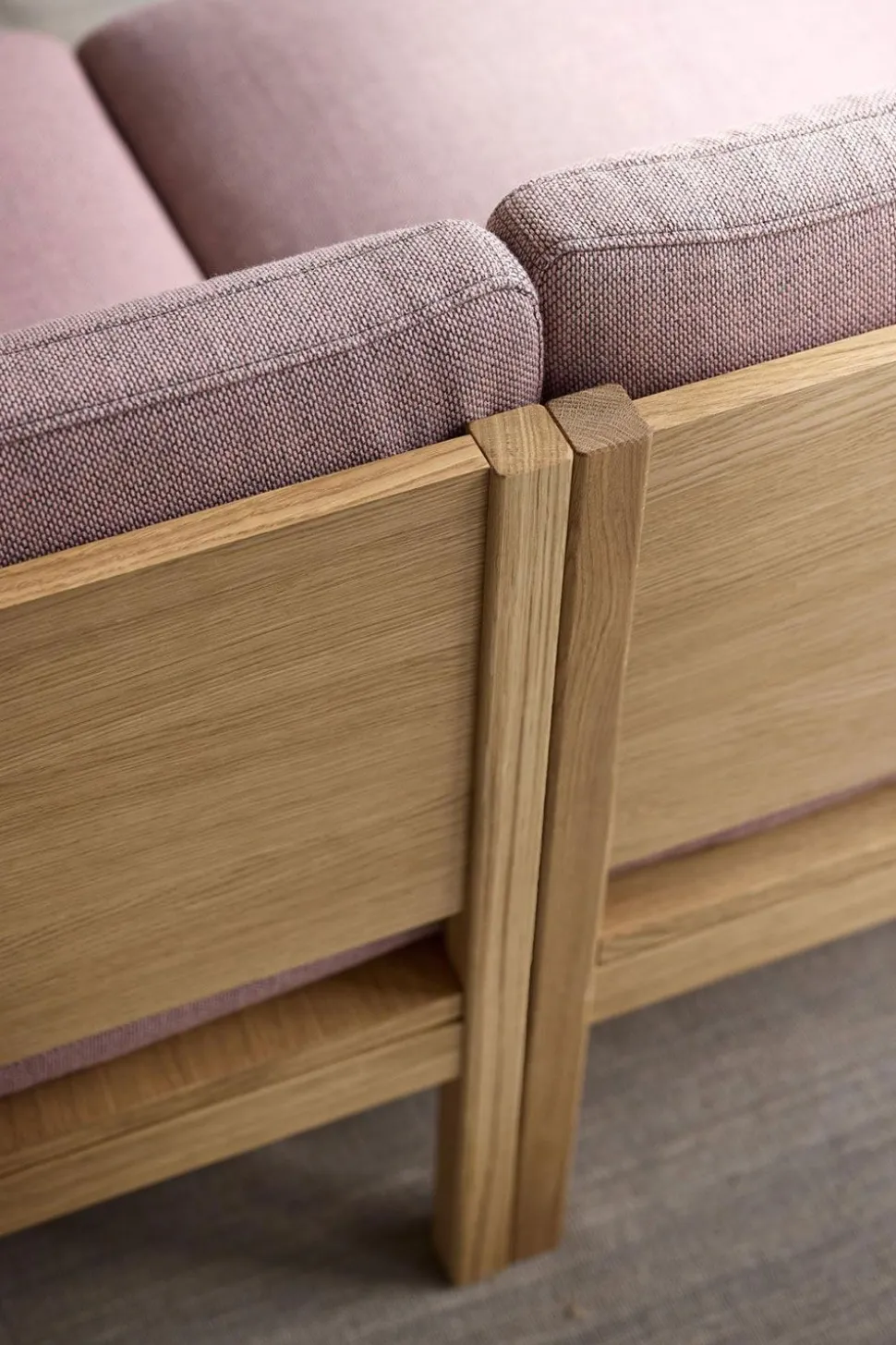 Seat - The MOEBE Modular Sofa