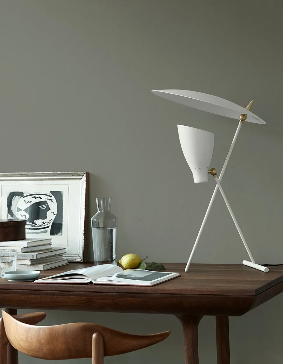 Silhouette / Table Lamp