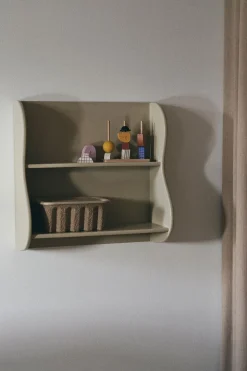 Slope Shelf