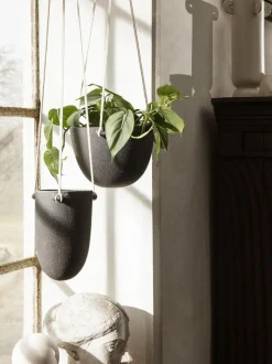 Speckle Hanging Pot