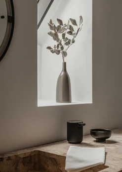 Strandgade Stem Vase