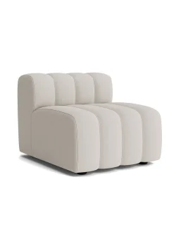 Studio Medium Outdoor