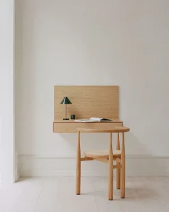 Tana Wall Mounted Desk