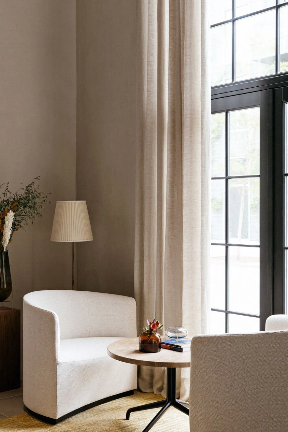 Tearoom Lounge Chair