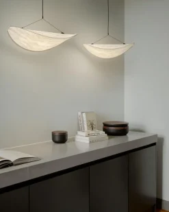 Tense Pendant Lamp