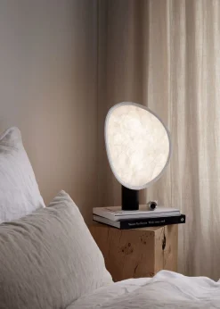 Tense Portable Table Lamp