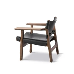The Spanish Chair 2226 by Børge Mogensen