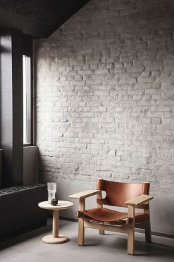 The Spanish Chair 2226 by Børge Mogensen