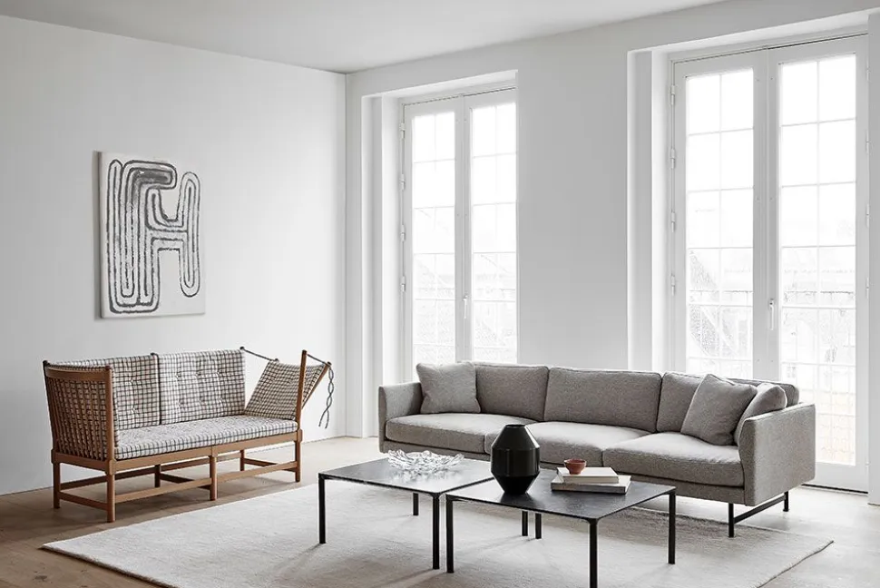 The Spoke-Back Sofa 1789 by Børge Mogensen