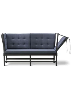 The Spoke-Back Sofa 1789 by Børge Mogensen