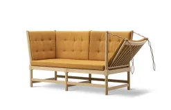 The Spoke-Back Sofa 1789 by Børge Mogensen