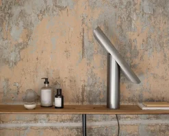 T-Lamp