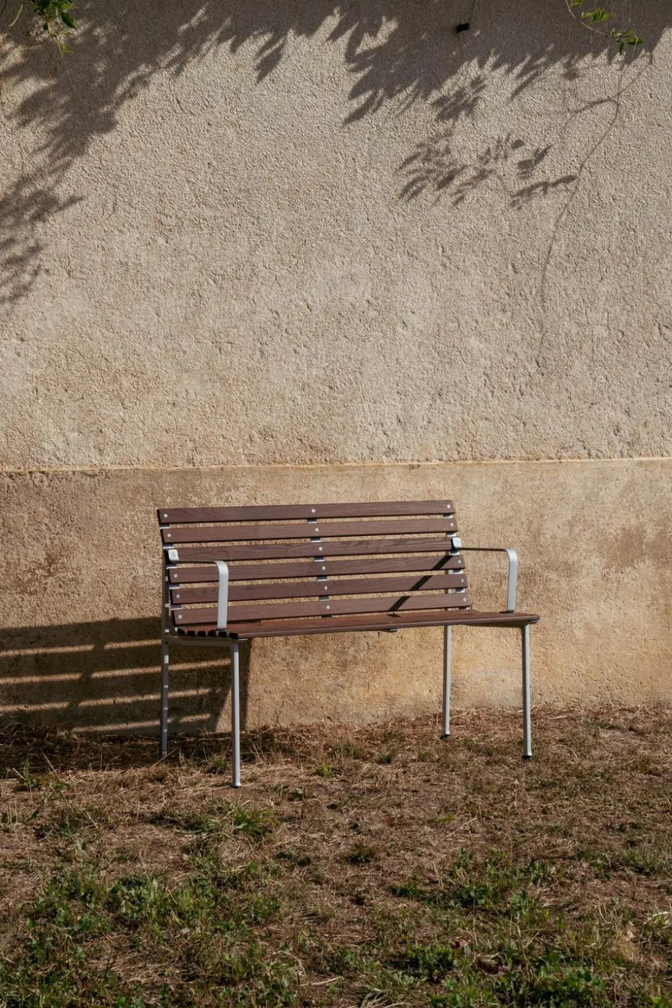 Traverse Dining Bench W. Arm