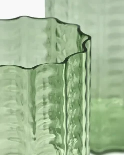 Vase 01 Waves