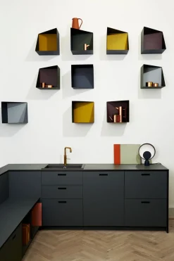 Wall Box / By Ludvig Storm