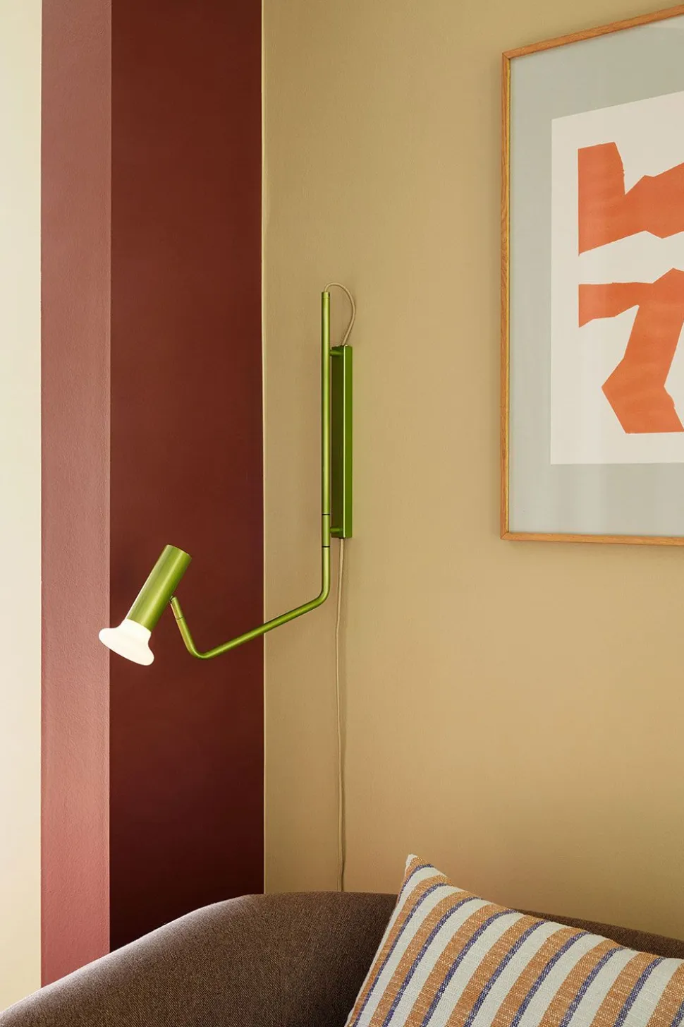 Wally Wall Light