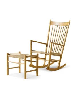 Wegner J16 Stool 16002 by Hans J. Wegner