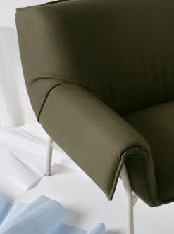 Wrap Lounge Chair
