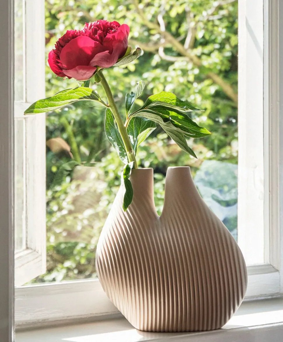 W&S Vase